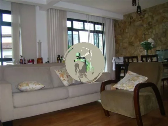 Imagem SOBRADO DE ALTO PADRÃO