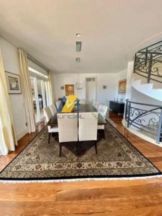 Imagem Vendo Casa em Santana do Parnaiba, Tamboré