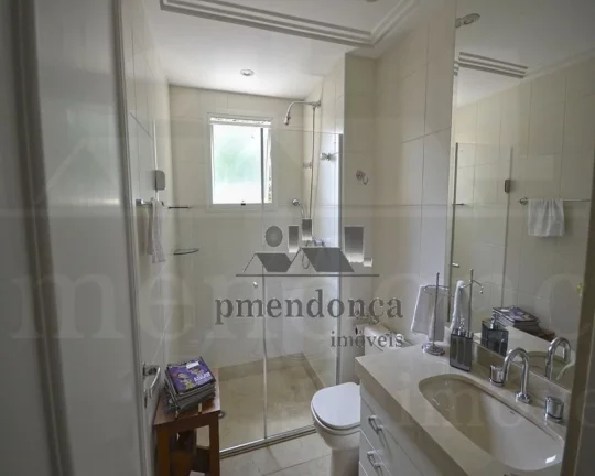 Imagem Apartamento estilo casa suspensa com muito charme e bom gostos, estilo Neo classico, novo de pouco u...