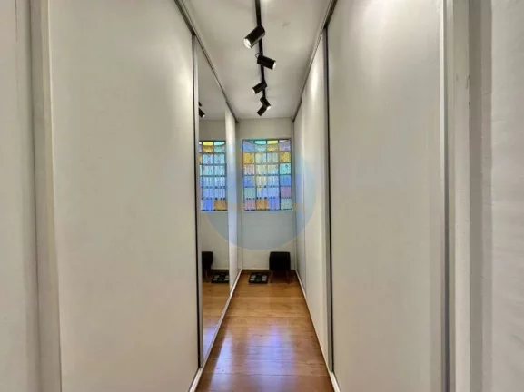 Imagem Casa em Condomínio a Venda no bairro Granja Viana - Cotia, SP