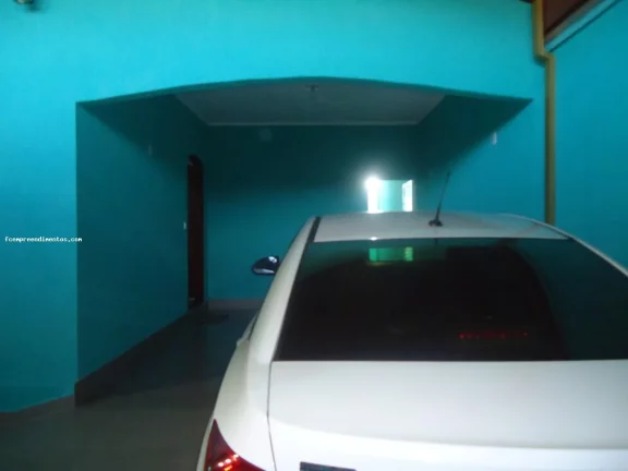 Imagem Casa para Venda em Limeira, Jardim Residencial Dona Santina Paroli Peccinini, 4 dormitórios, 2 banheiros, 2 vagas