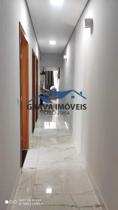 Imagem Alto Padrão para Venda em Maringá, Loteamento Sumaré, 3 dormitórios, 1 suíte, 2 banheiros, 2 vagas