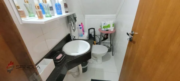 Imagem Sobrado com 2 dormitórios à venda, 56 m² por R$ 280.000,00 - Vila Caiçara - Praia Grande/SP