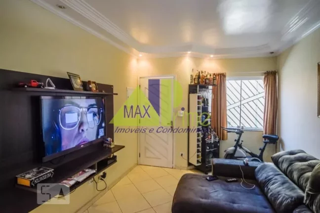 Imagem Casa em Condomínio de Alto Padrão na Vila Esperança, São Paulo-SP: 3 Quartos, 1 Suíte, 2 Vagas - 99m² de Luxo!