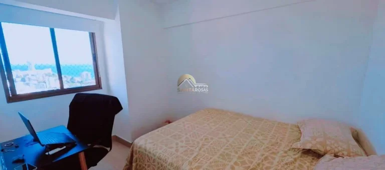 Foto do imóvel: Varanda e posição nascente para mais luz e ventilação, com 1 suíte e 3 banheiros. 2/4 nascente com