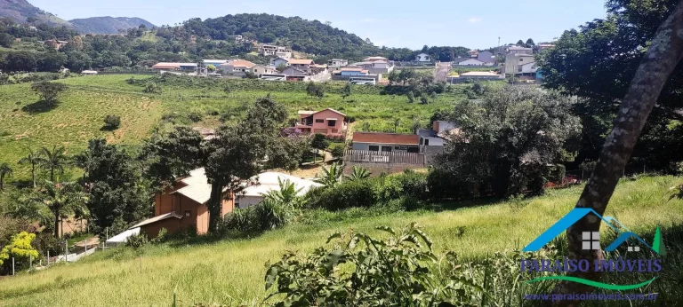 Imagem Vista espetacular e segurança: seu terreno te espera em Paraisópolis!