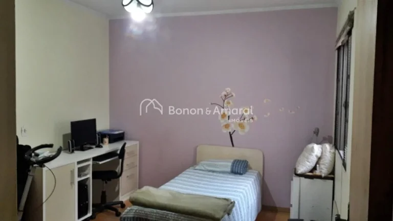 Imagem Casa à venda, 3 quartos, no Jardim Santa Genebra, Campinas, SP.
Casa térrea com 3 quartos, sendo u...