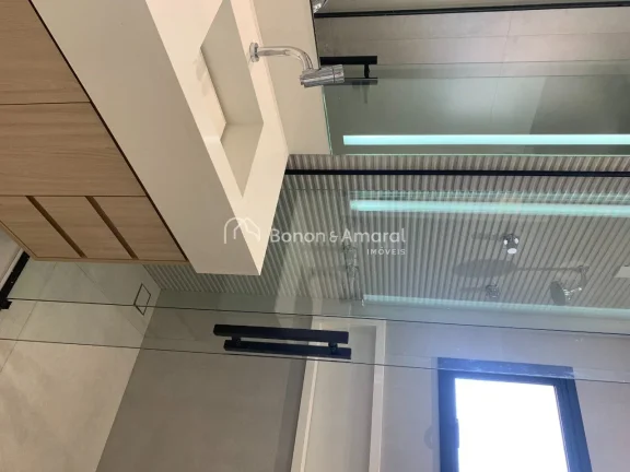 Imagem Linda casa com 3 suítes no Condomínio Royal Garden em Paulínia, SP
Conta com 3 suítes, cozinha i...