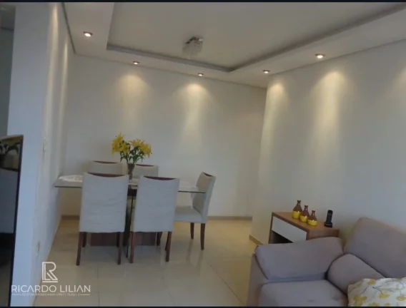 Imagem Lindo apartamento com 2 dormitorios,uma vaga e planejados a venda - Parque Fongaro