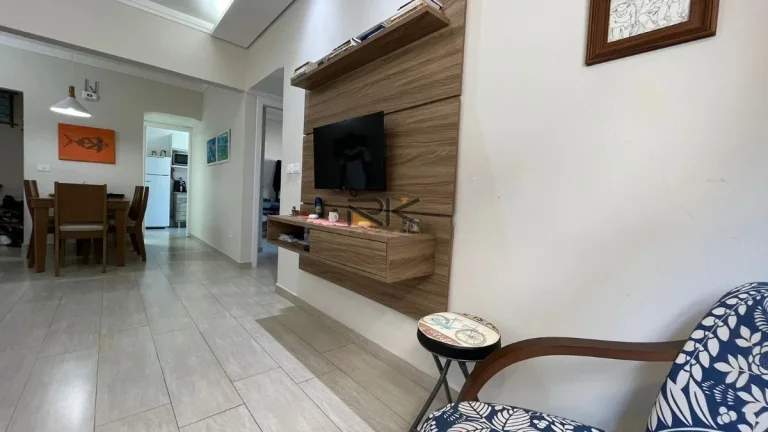 Imagem APARTAMENTO NA BARRA DA LAGOA COM 2 DORMITÓRIOS,2 BANHEIROS,SALA 2 AMBIENTES