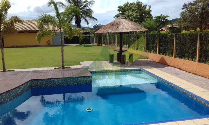 Imagem Espetacular Residência em Condomínio Novo Horizonte, Piracaia-SP