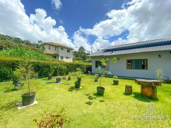 Imagem Casa à venda, 118 m² por R$ 890.000,00 - Albuquerque - Teresópolis/RJ
