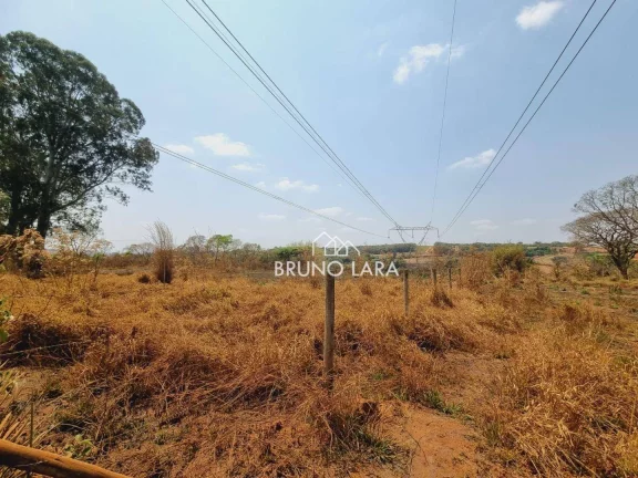 Imagem Terreno á venda em Mateus Leme, MG na Varginha.