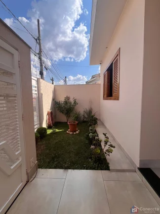 Imagem Casa Ampla à Venda no Bairro Caramuru em Patos de Minas – 4 Quartos, 198m² Construídos