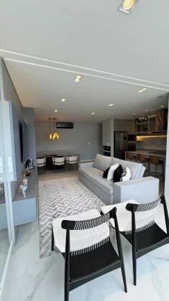 Imagem Apartamento vista mar com 2 suítes e 2 vagas de garagem na Praia Brava em Itajaí/SC