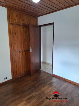 Imagem Casa a Venda na Região do Jaguaribe em Campos do Jordão-SP.