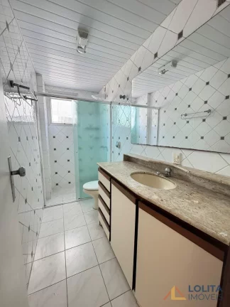 Imagem Apartamento no Centro de Florianópolis com 3 quartos e vaga de garagem!