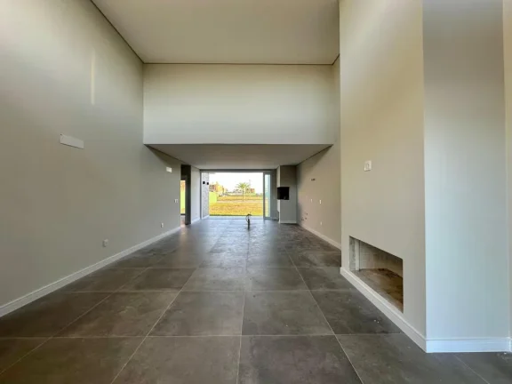 Imagem Casa em Condominio 4 Dormitórios - Bairro xangri-la