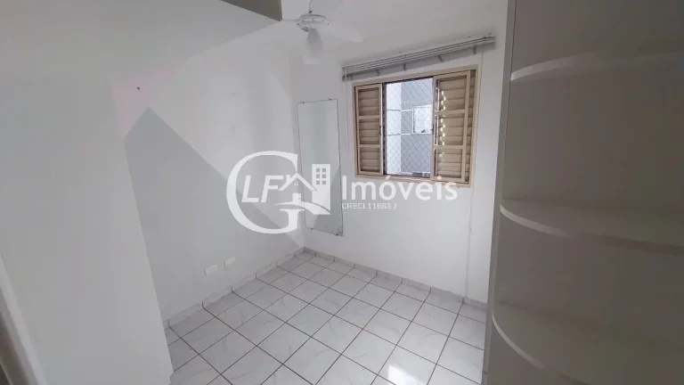 Imagem APARTAMENTO RICO EM ARMARIOS COM TRES QUARTOS