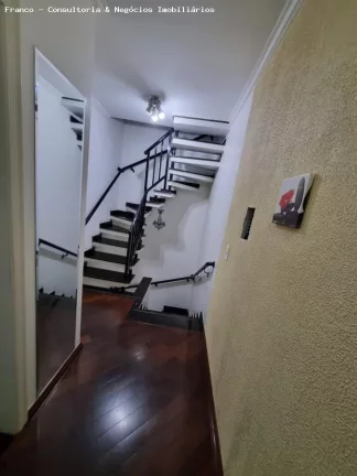 Imagem Sobrado para Venda em Santo André, VILA HOMERO THON, 3 dormitórios, 1 suíte, 2 banheiros, 2 vagas