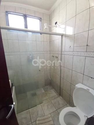 Imagem CASA À VENDA - CRUZEIRO DO SUL