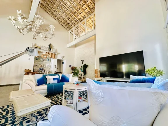 Imagem Casa de luxo à venda no Riviera de São Lourenço Módulo 22: 4 suítes, 6 vagas, 394,81m² - Oportunidade única!
