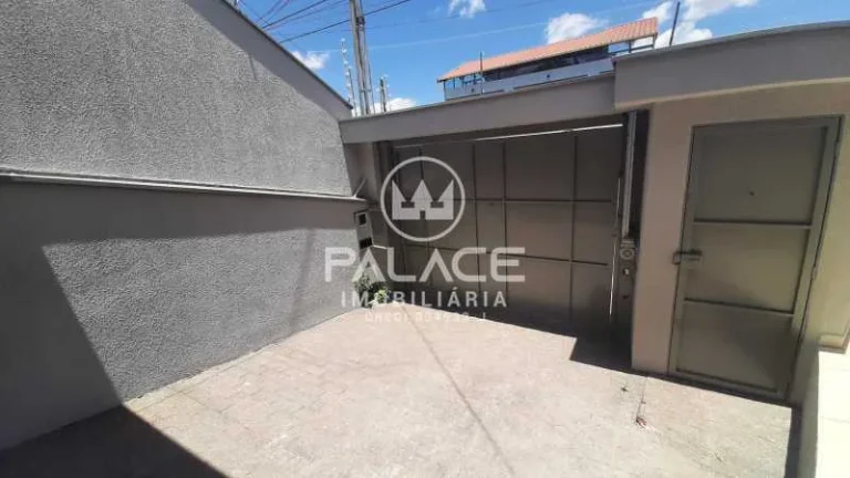 Imagem Esta excelente casa está localizada em um dos bairros mais desejados da cidade, oferecendo conforto...