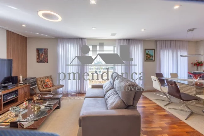 Imagem Apartamento na Vila Romana com 3 suítes e 3 vagas, 153m²