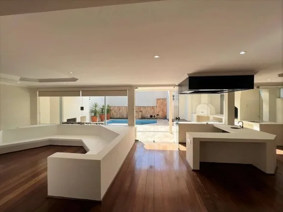 Imagem Cond. Carmel - 4 dorm/2sts, repleta de armários, piscina, gourmet, clube!