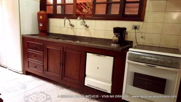 Imagem Casa com 3 dormitórios à venda, 198 m² - GRANJA VIANA – VILA DIVA - Carapicuíba/SP