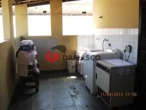 Imagem Sobrado para Locação 3 Quartos, 1 Suite, 25 Vagas, Palmares, Santo André - SP