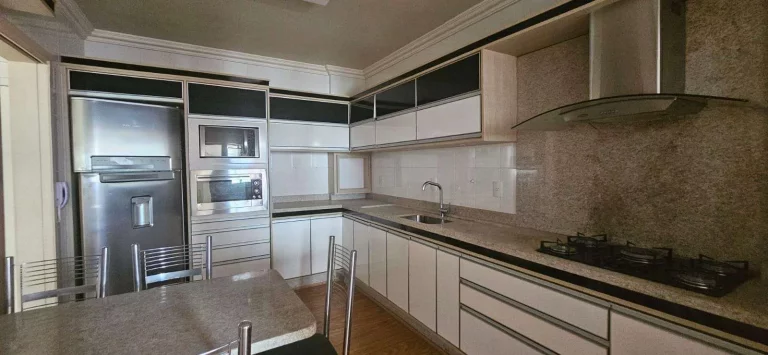 Imagem Apartamento à Venda, 126m2, 4 Dormitórios(1 suíte), 1 Vaga , Campinas - São José/SC