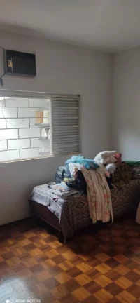 Imagem Casa para Venda em Araçatuba, Vila Mendonça, 3 dormitórios, 2 banheiros, 2 vagas