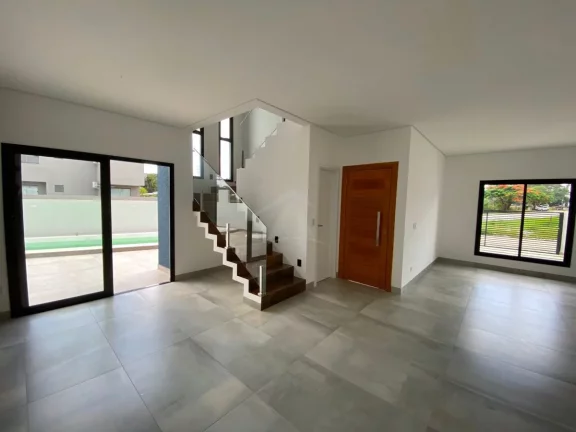 Imagem SOBRADO COM PISCINA, 3 QUARTOS SENDO 1 SUÍTE, BAL MARILUZ