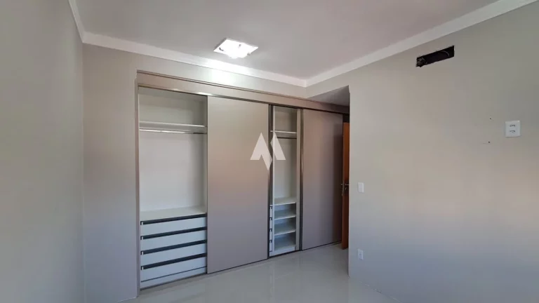 Imagem Apartamento Locação com 3 dormitorios - Ponta Praia / Santos