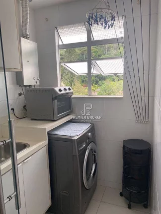 Imagem Apartamento à venda, 54 m² por R$ 290.000,00 - Barra do Imbuí - Teresópolis/RJ