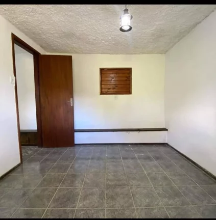 Imagem Vendo esta linda casa muito próximo ao centrinho de lumiar. Nova Friburgo