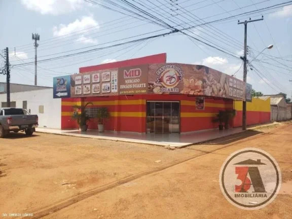 Prédio Comercial + Residência no bairro Igarapé