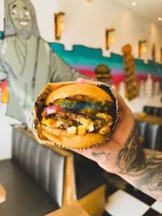 Imagem Hamburgueria espaçosa em São Paulo com 200m² à venda por R$1.200.000