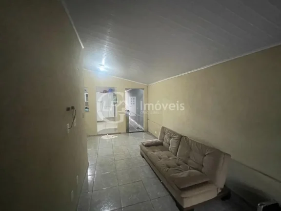 Imagem Imóvel à venda em Campo Grande-MS: Casa de 4 quartos na Vila Marli, com suíte, 2 salas, 3 banheiros, 6 vagas e 220m². Confira!