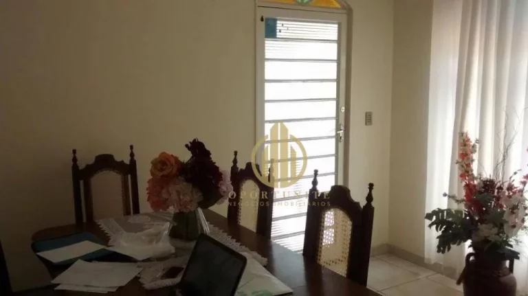 Imagem Casa com 3 dormitórios à venda, 170 m² por R$ 479.000,00 - Sumarezinho - Ribeirão Preto/SP