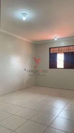 Imagem Casa em condomínio fechado em Ponta Negra, Natal. 3 Quartos,2 Suítes, varanda com jardim