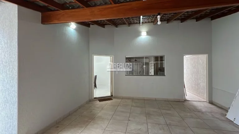 Imagem Casa à Venda no Jardim Nenê Gomes, em Uberaba