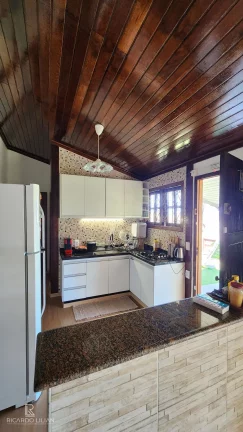 Imagem Chacara com 3 dormitorios sendo uma suite com closet e hidro e terreno de 1137m² - ATIBAIA
