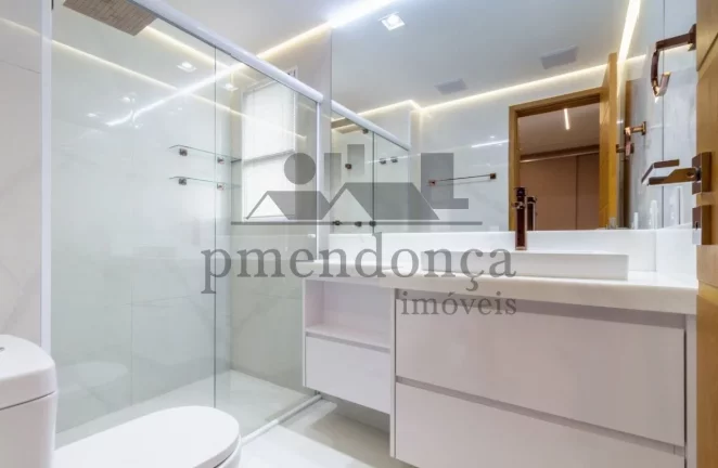 Imagem Apartamento com Design Contemporâneo no Alto da Lapa, 3 suítes e 3 vagas.