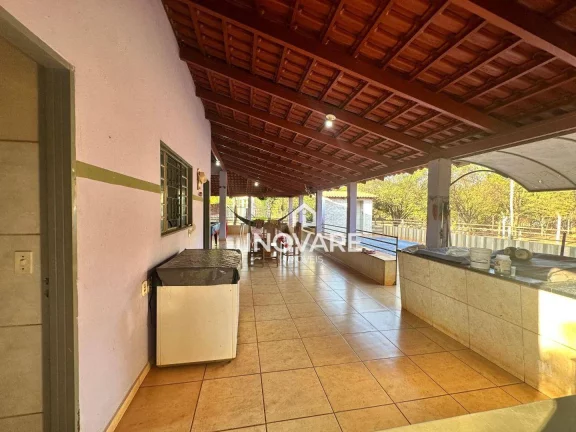 Imagem Rancho com 3 dormitórios à venda, 320000 m² por R$ 550.000,00 - Zona Rural - Itumbiara/GO