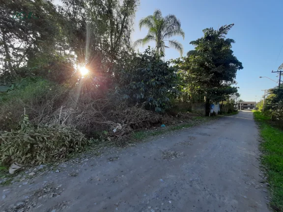 Imagem Três terrenos juntos, na região central de Itapoá - Balneário São José