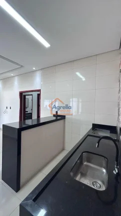 Imagem Casa à venda no bairro Jardim Araucaria - Mogi Guaçu/SP