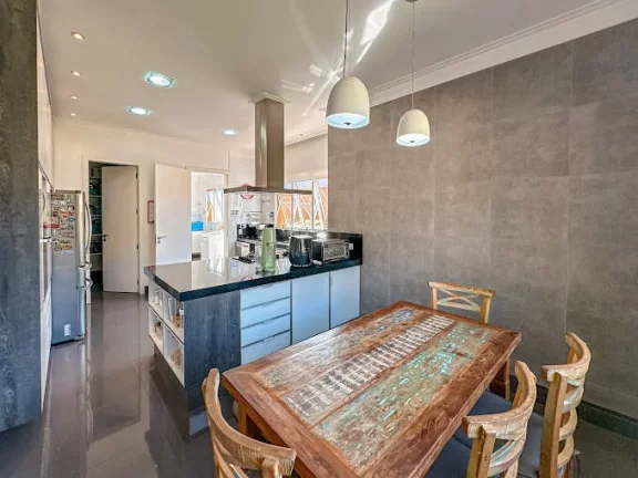Imagem Cond D. Henrique II - 90% térrea, 4 sts, hóspedes, gourmet, piscina aquec.!