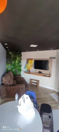 Imagem Apartamento Mobiliado com 2 dormitórios e vaga em excelente localização.